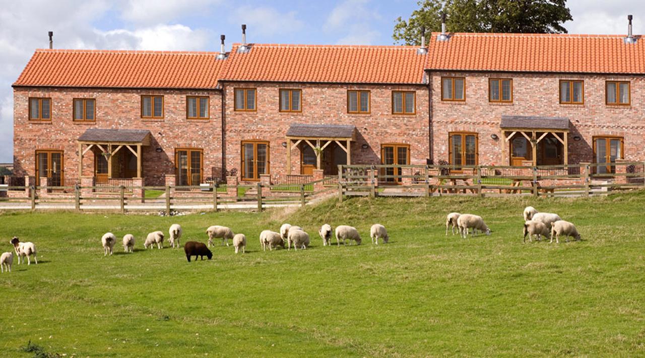 Red House Farm Cottages Беверли Экстерьер фото